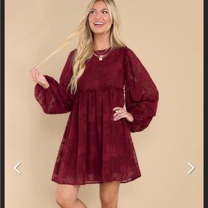 Till Love Gives Cranberry Dress
MEDIUM / Cranberry